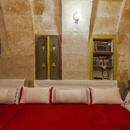 Aparthotel Patiskacavehouse